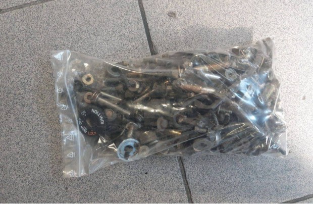 Kymco People csavarszett