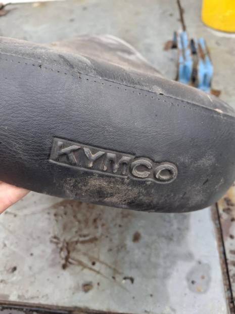 Kymco People ülés