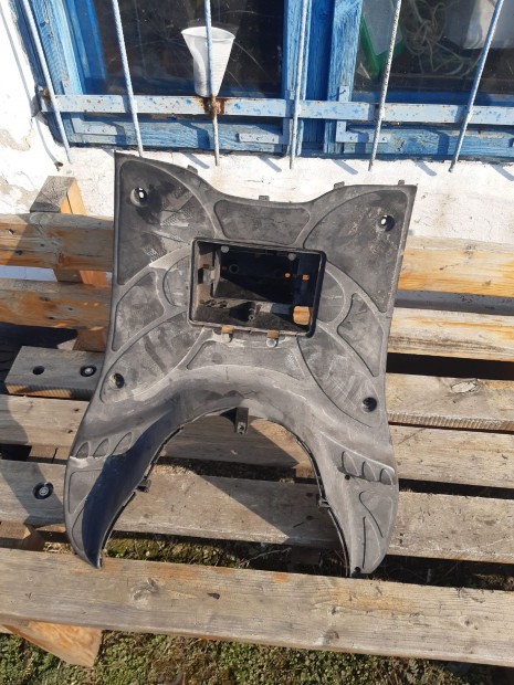 Kymco Vitality taposó idom