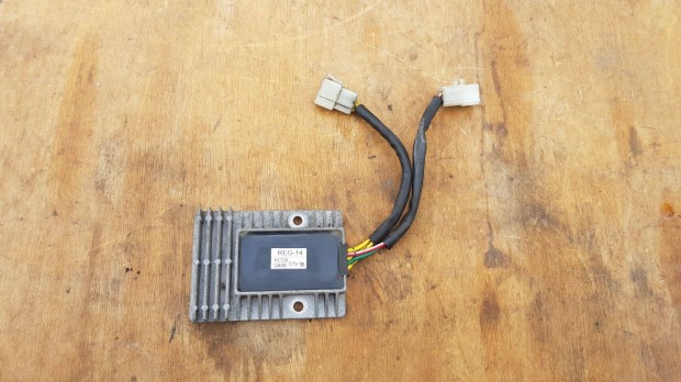 Kymco Xciting 250 - 500 fesz�lts�gszab�lyz�