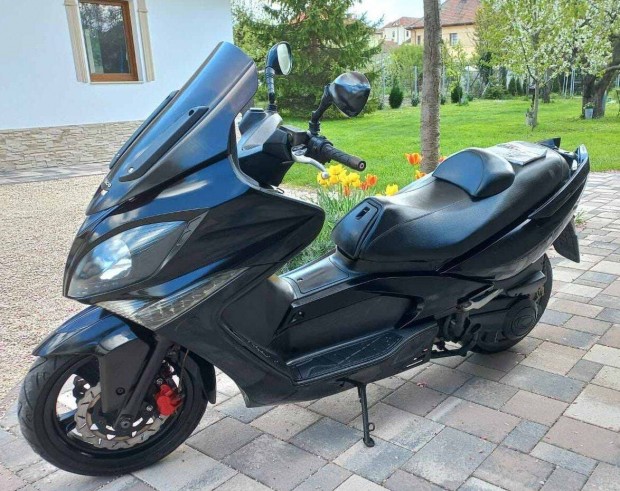 Kymco Xciting 300 Papiros vz