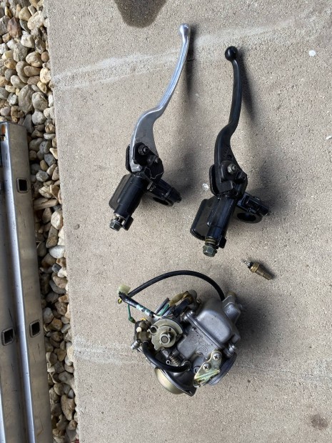 Kymco alkatr�szek elad�ak