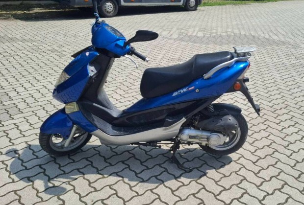 Kymco bet&win 50 cm3 robogó eladó