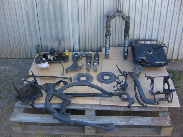 Kymco dink 125 alkatr�sz