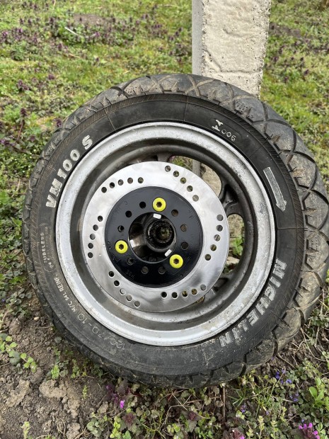 Kymco dink felni Michelin gumival 