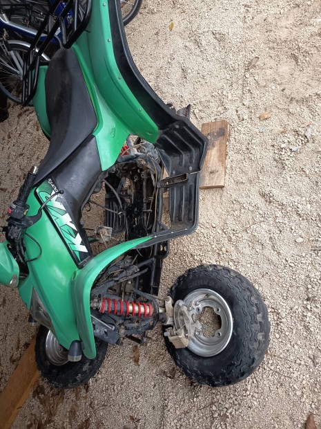 Kymco mxu kxr 250 alkatr�szek 