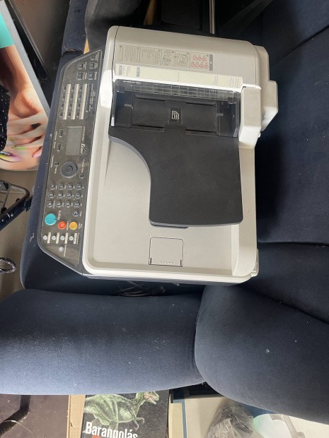 Kyocera M2030dn