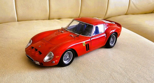 Kyosho Ferrari 250 GTO (1962) 08438R diecast modell - j