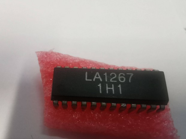 LA1267 integrlt ramkr IC