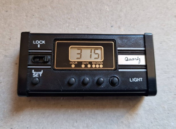 LCD Quartz Aut ra Az 1980-AS vekbl