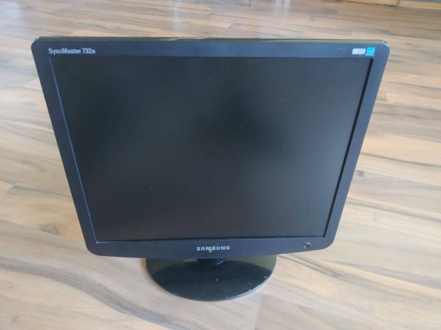 LCD monitor 17" inch VGA Samsung syncmaster 723 /Fujitsu Siemens L7ZA