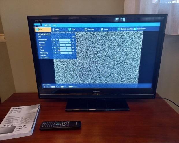 LCD sznes televzi