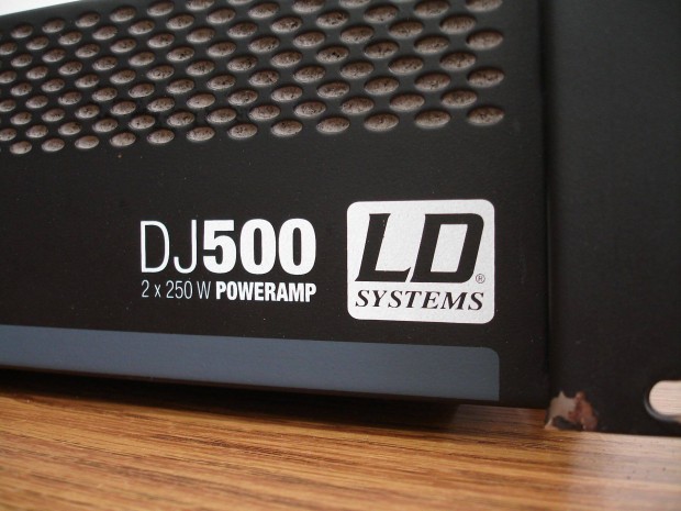 LD Systems DJ500 igen nehz s nagy teljestmny PA STEREO vgfok er