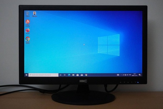 LED Monitor 18.5'' 1366x768 kijelz tv