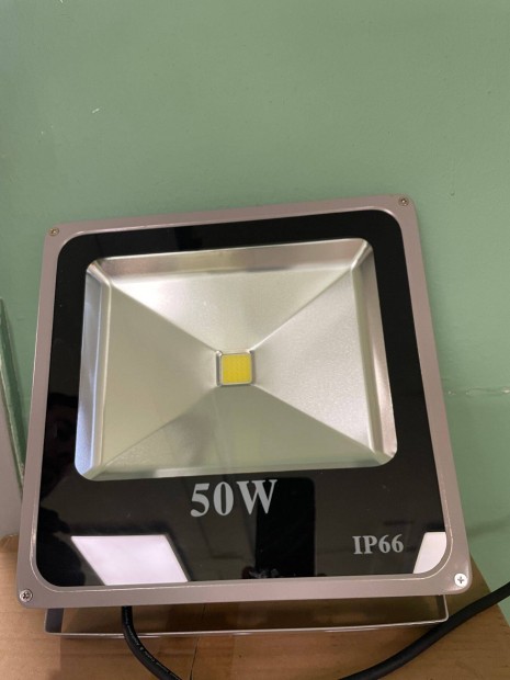 LED Reflektor 50W meleg fehér COB ledes
