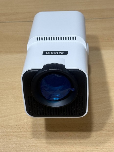 LED Smart Projector