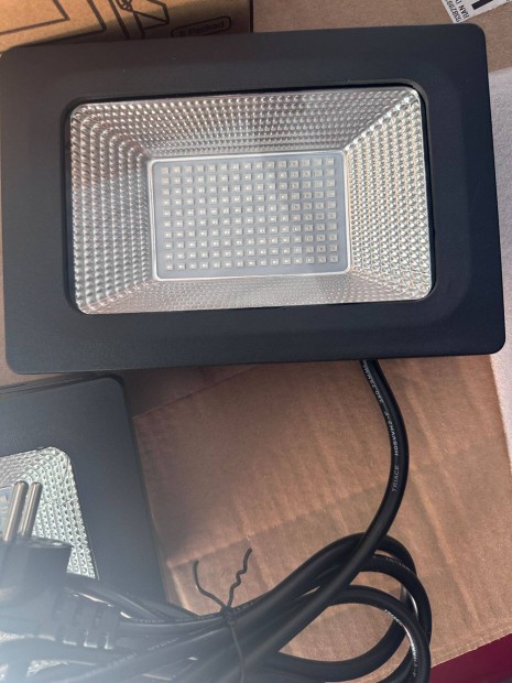LED UV fény, 30 W-os lila reflektorfény