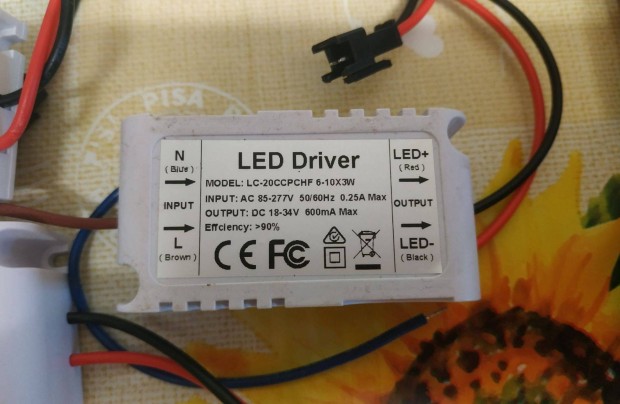 LED driver, meghajt, tpegysg 6-10x3W 18-34V 20db