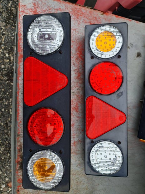 LED-es ptkocsi lmpk