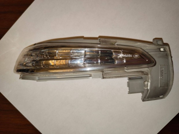 LED-es tkr irnyjelz Prettle A079469