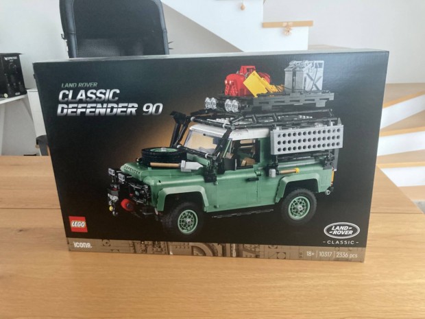 LEGO 10317 Land Rover