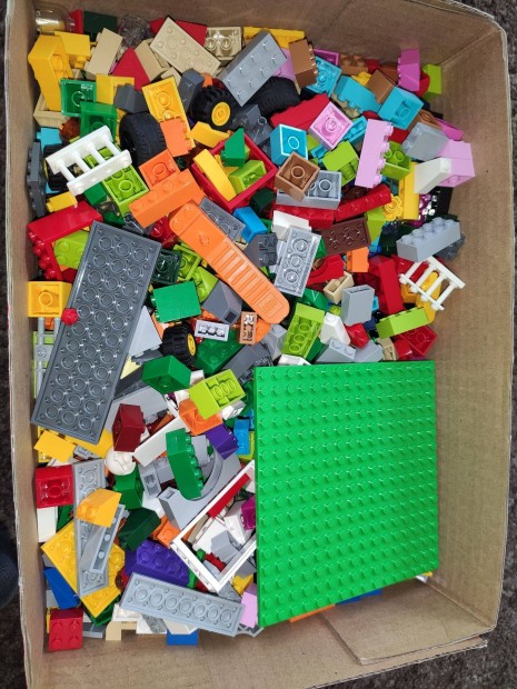 LEGO 10698 Classic - Large Creative Brick Boksz nincs lers hinytala