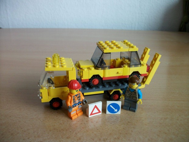 LEGO 1590 készlet autó szállító autója
