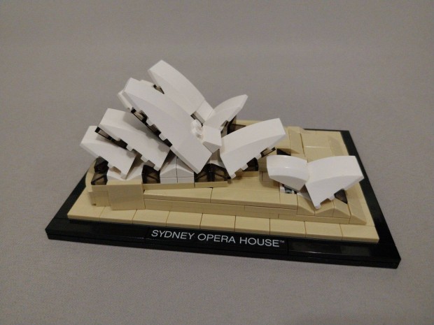 LEGO 21012 Architecture Sydney Opera House