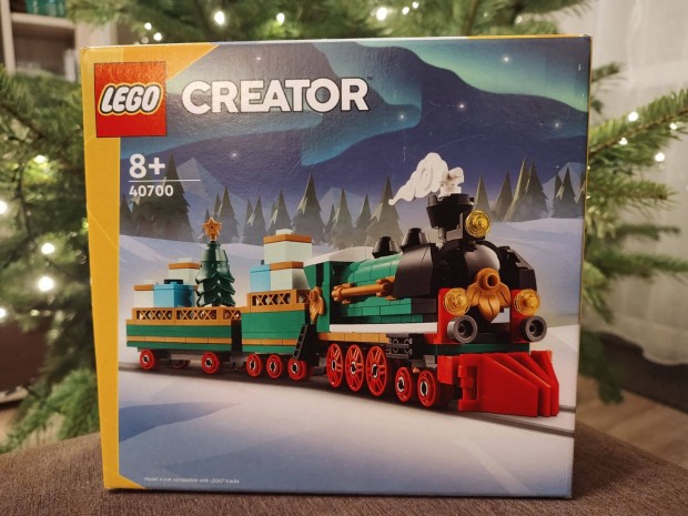 LEGO 40700 Winter Holiday Train