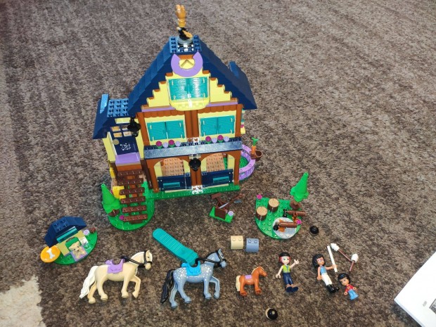 LEGO 41683 Friends - Erdei lovaglkzpont nincs lers hinytalan15000