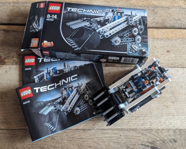 LEGO 42032 Technic homlokrakod