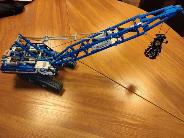 LEGO 42042 Technic - Crawler Crane nincs lers hinytalan 42000