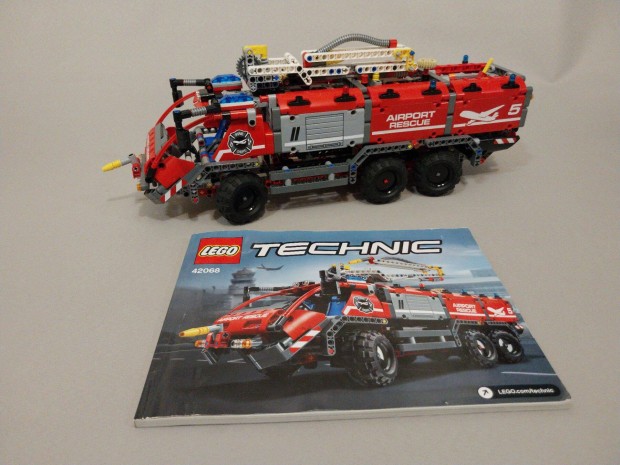 LEGO 42068 Techninc Airport Rescue Vehicle