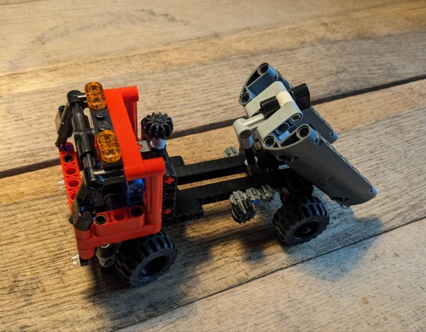 LEGO 42084 Technic billencs