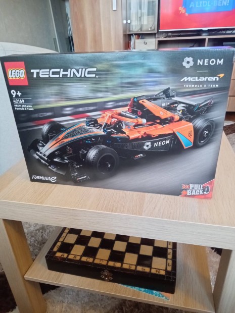 LEGO 42169 technic j 