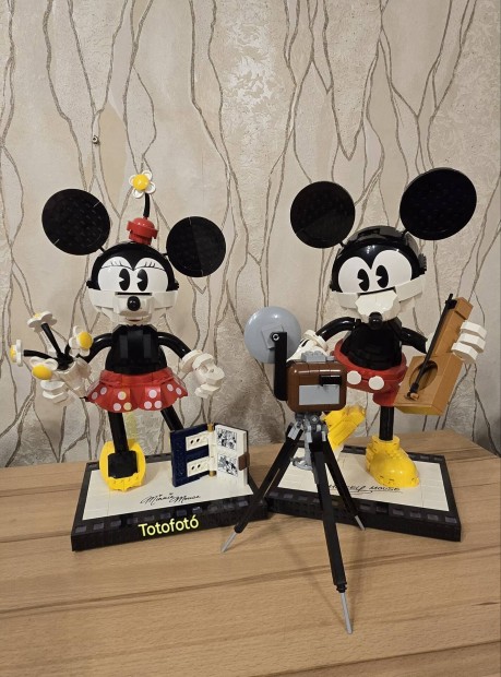 LEGO 43179 ( Mickey s Minnie )