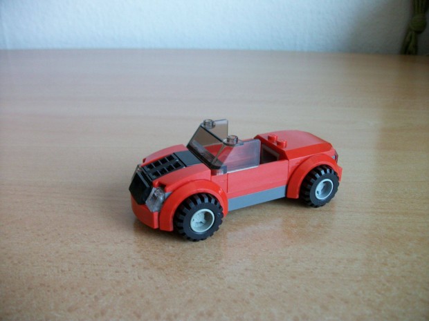 LEGO 60119 kszlet autja