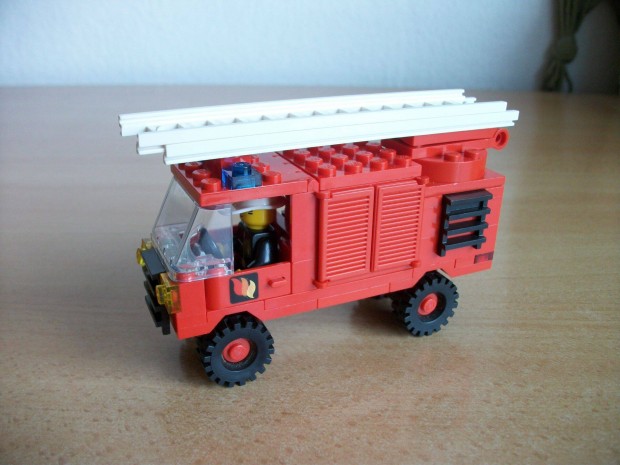 LEGO 6382-s kszlet ltrs tzolt autja