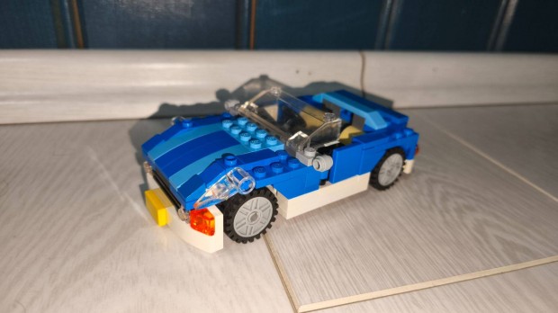 LEGO 6913 - Blue Roadster