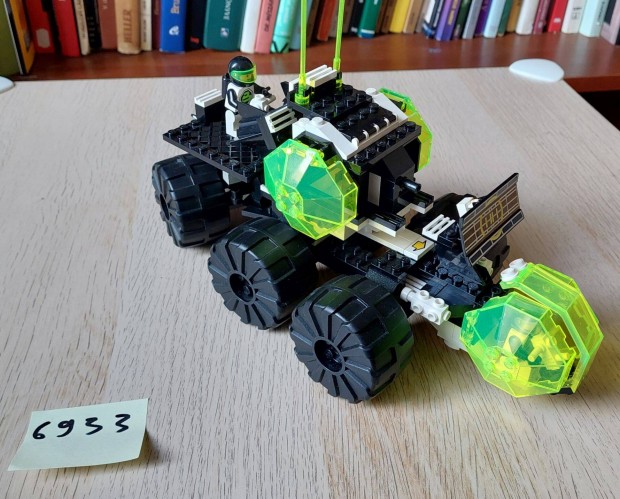 LEGO 6933, Spectral Starguider, lerssal (LEGO Space Blacktron II)
