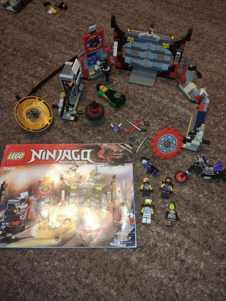LEGO 70640 Ninjago - S.O.G. Headquarter lerssal figurk kp szerint