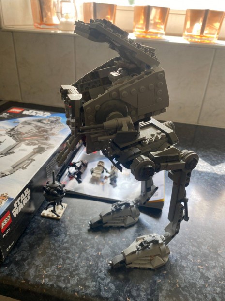LEGO 75322 Hoth AT-ST lpeget