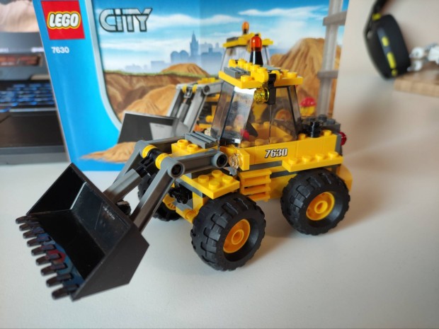 LEGO 7630 - Homlokrakod