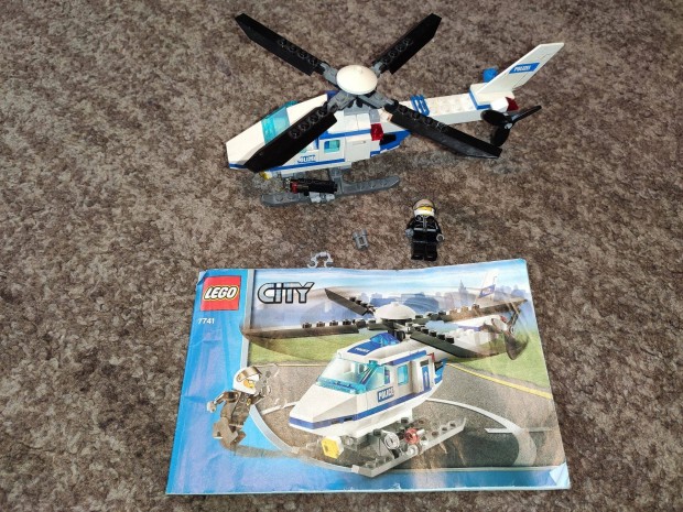 LEGO 7741 City - Rendrhelikopter nincs lers hinytalan 2500