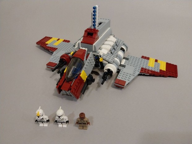 LEGO 8019 Star Wars Republic Attack Shuttle