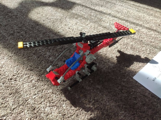 LEGO 8429 Technic - Model - Airport - Helicopter lerssal hinytalaal