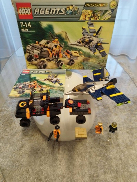 LEGO Agents - 3. kldets: Hajsza az arany utn (8630)