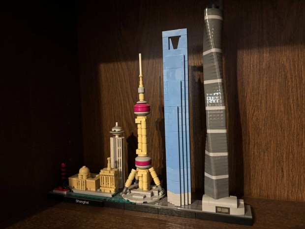 LEGO Architecture - Shanghai 21039