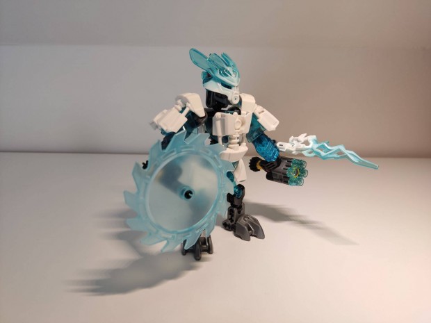 LEGO Bionicle - A Jg vdelmezje (70782)