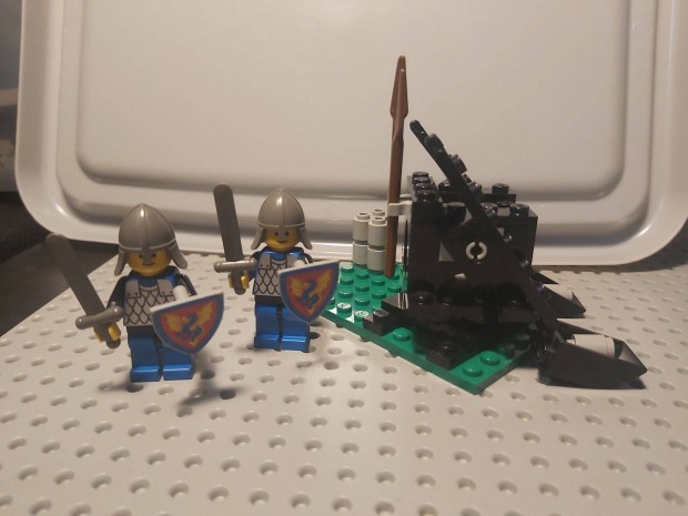LEGO Castle 1491 dual defender